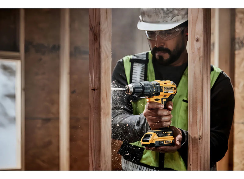 PARAFUSADEIRA 20V DCD7781BB3 MAX S/BATERIA DEWALT 220V